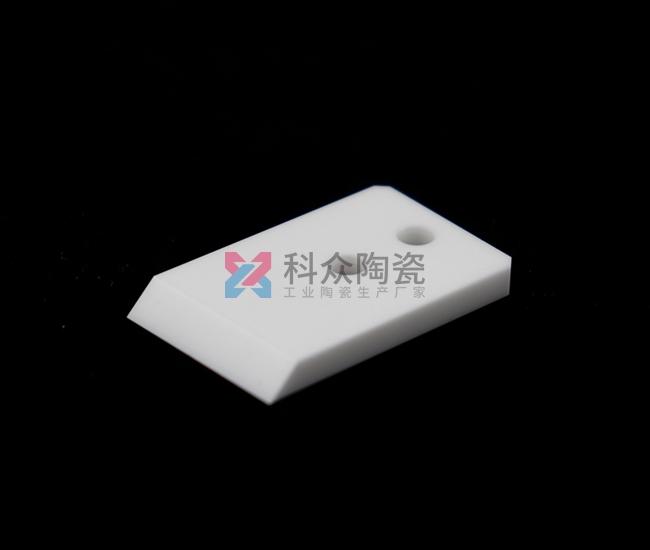 氧化鋁陶瓷件都有哪些分類和特點呢？（圖）