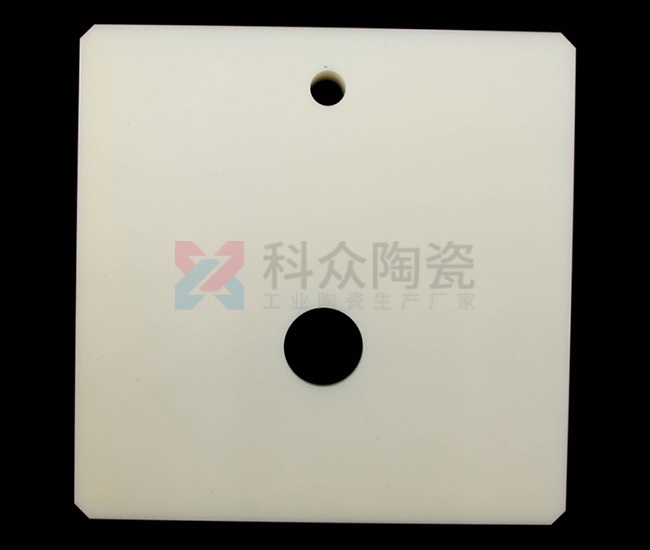 氧化鋁陶瓷件有些什么特點(diǎn)呢？（圖）